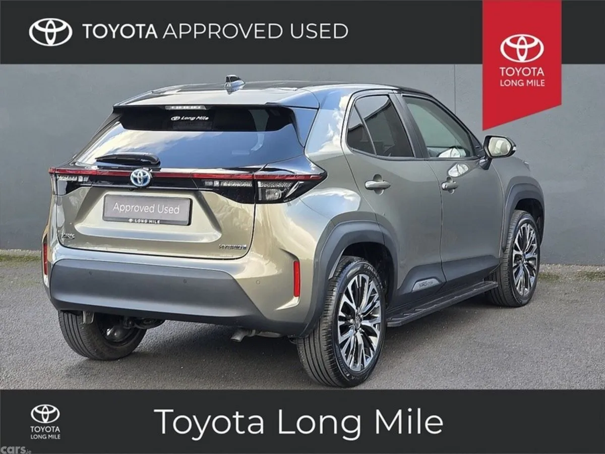 Toyota Yaris Cross Hatchback, Petrol Hybrid, 2024, Bronze