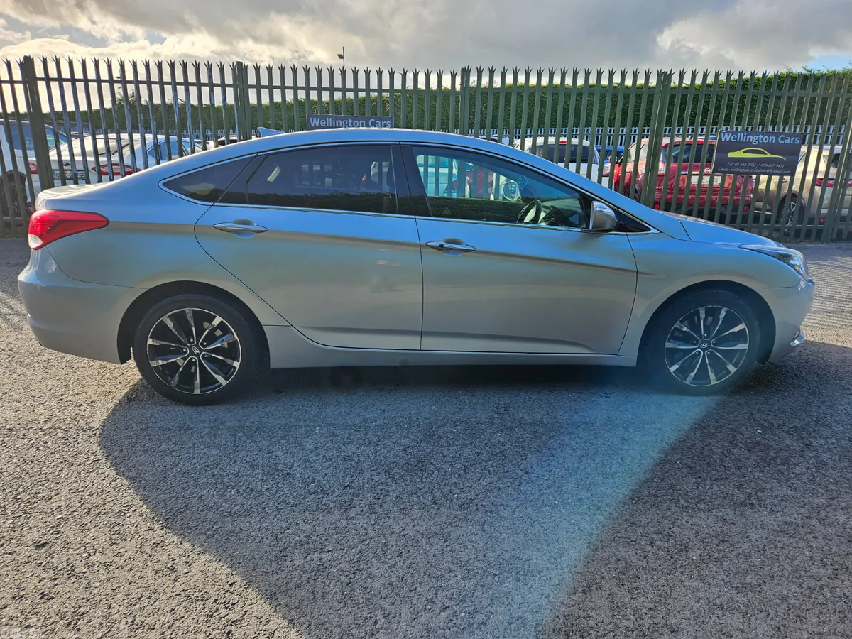 Hyundai i40 Saloon, Diesel, 2019, Silver