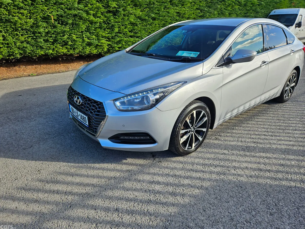 Hyundai i40 Saloon, Diesel, 2019, Silver