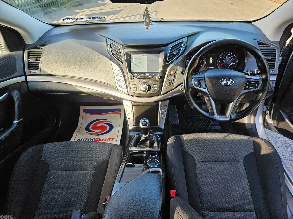 Hyundai i40 Saloon, Diesel, 2019, Silver