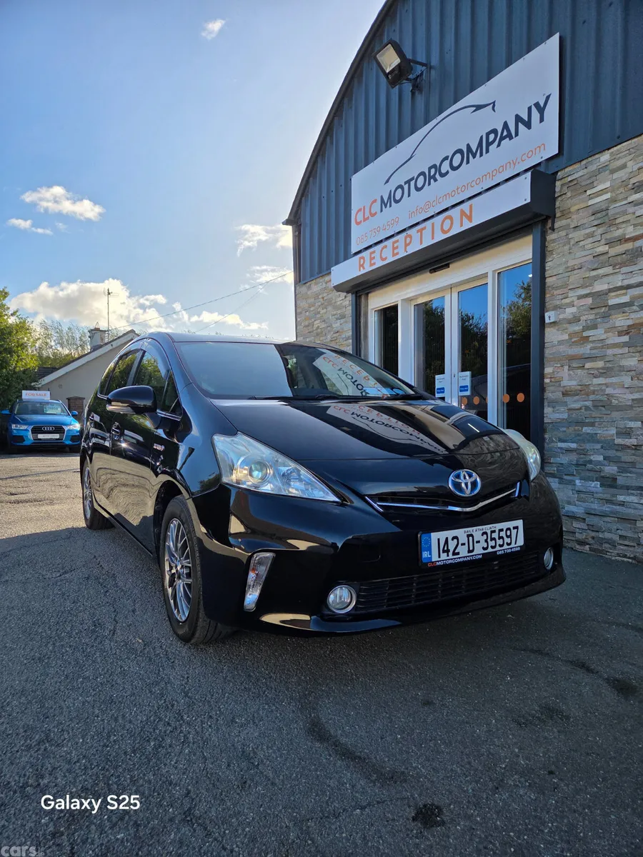 Toyota Prius MPV, Petrol Hybrid, 2014, Black