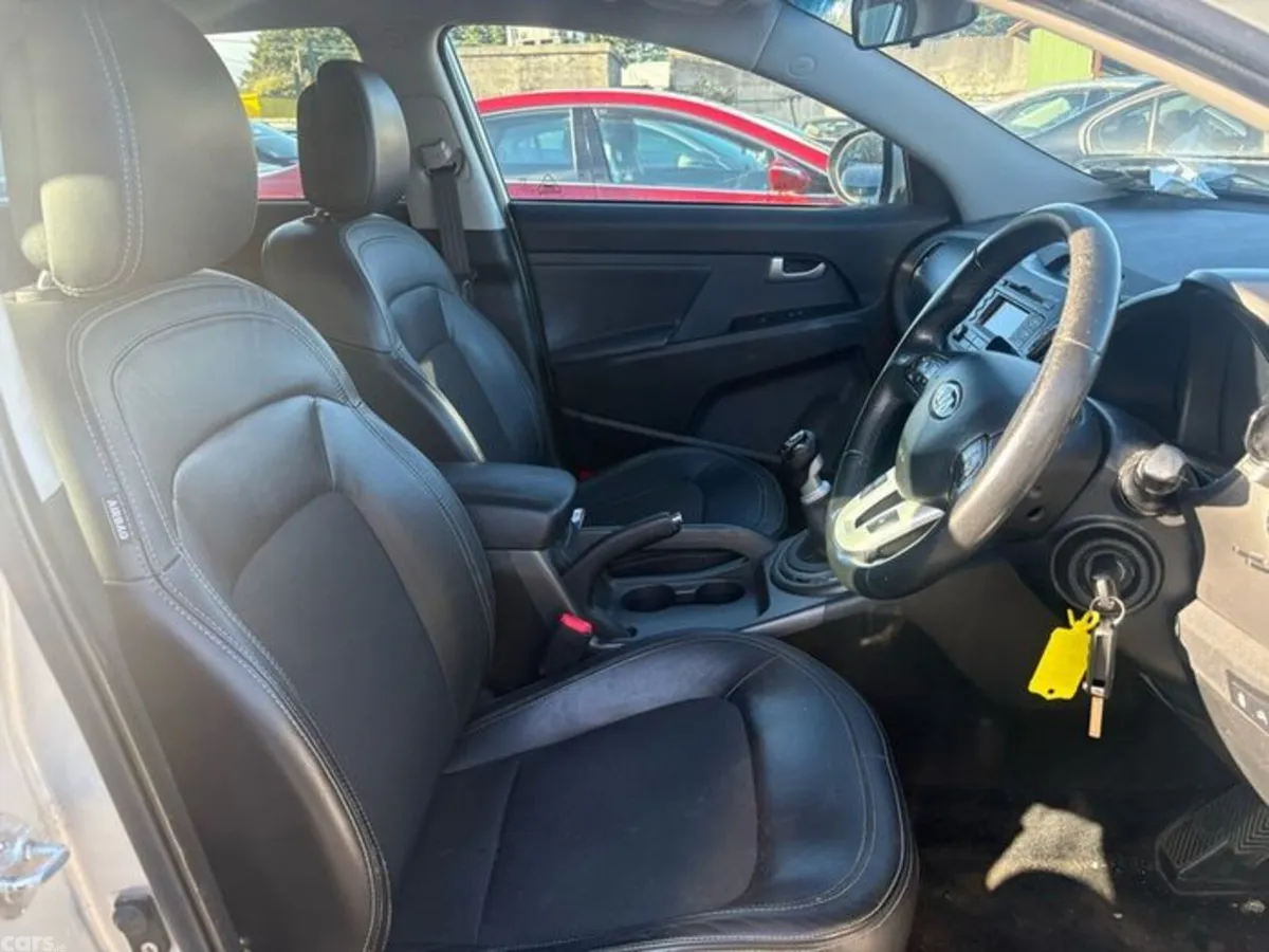 Kia Sportage SUV, Diesel, 2011, Silver