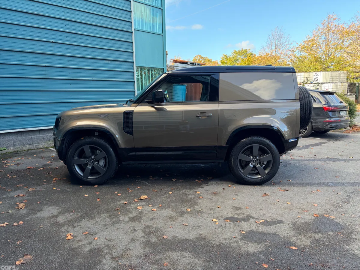Land Rover Defender Van, Diesel, 2025, Brown