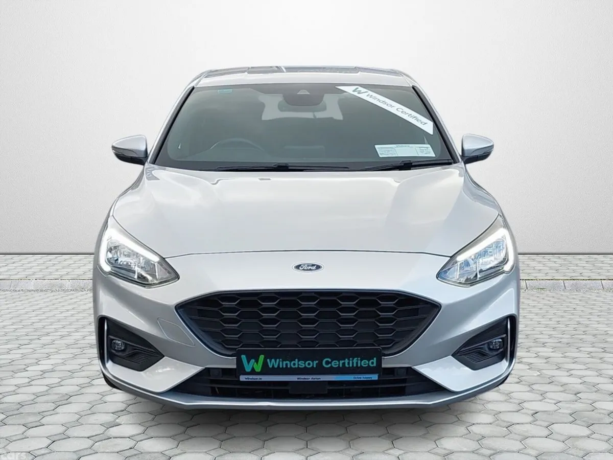 Ford Focus Hatchback, Petrol, 2021, Grey