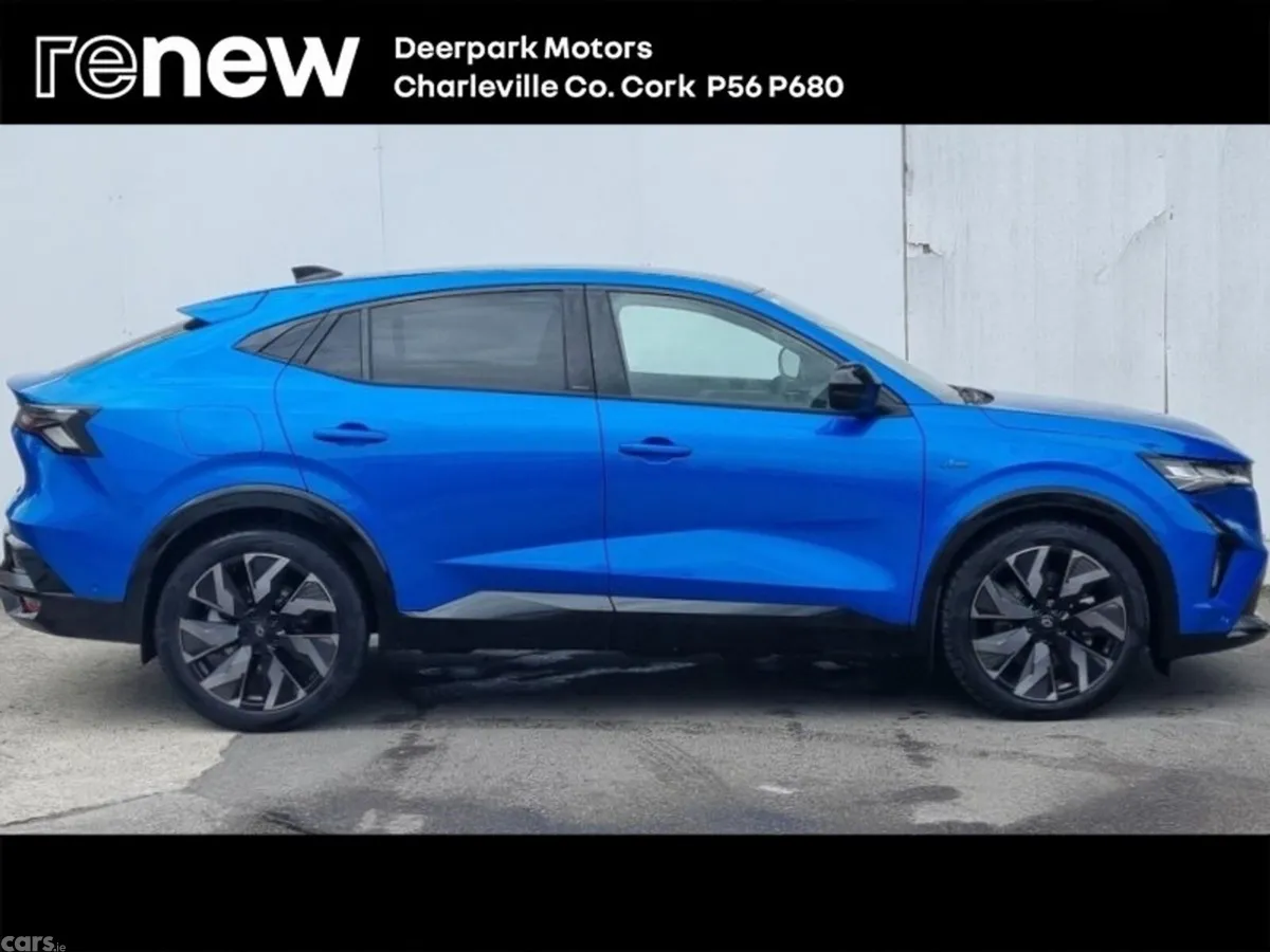 Renault Rafale SUV, Petrol Hybrid, 2025, Blue