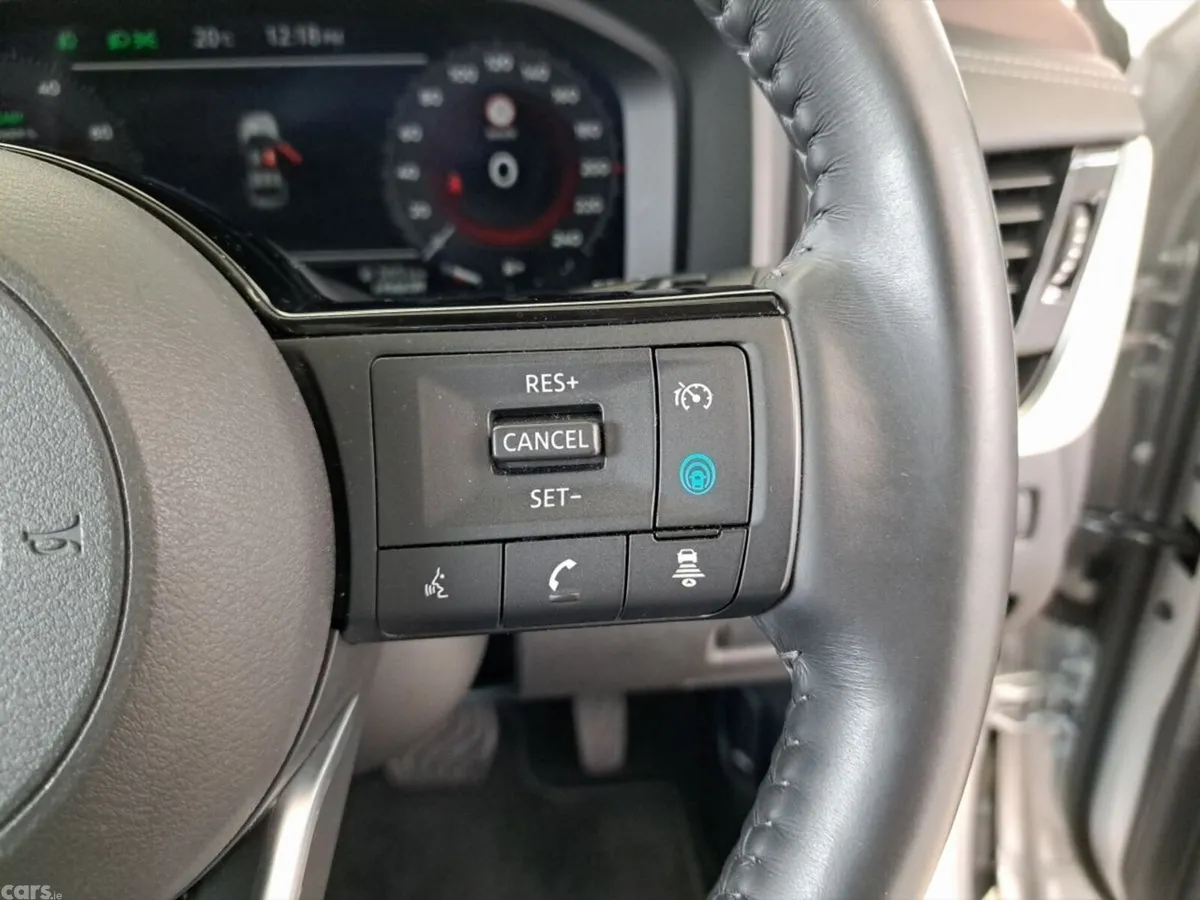 Nissan X-Trail SUV, Petrol Hybrid, 2024, Silver