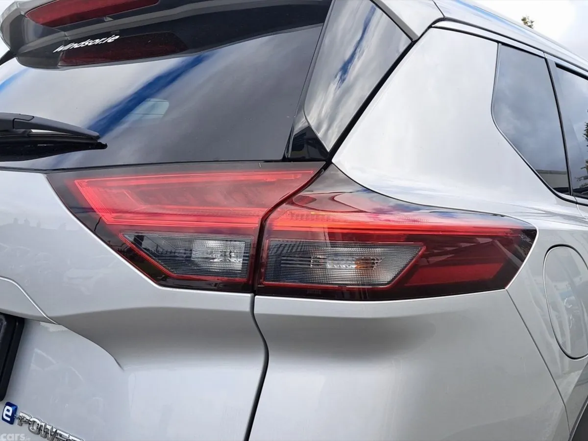 Nissan X-Trail SUV, Petrol Hybrid, 2024, Silver