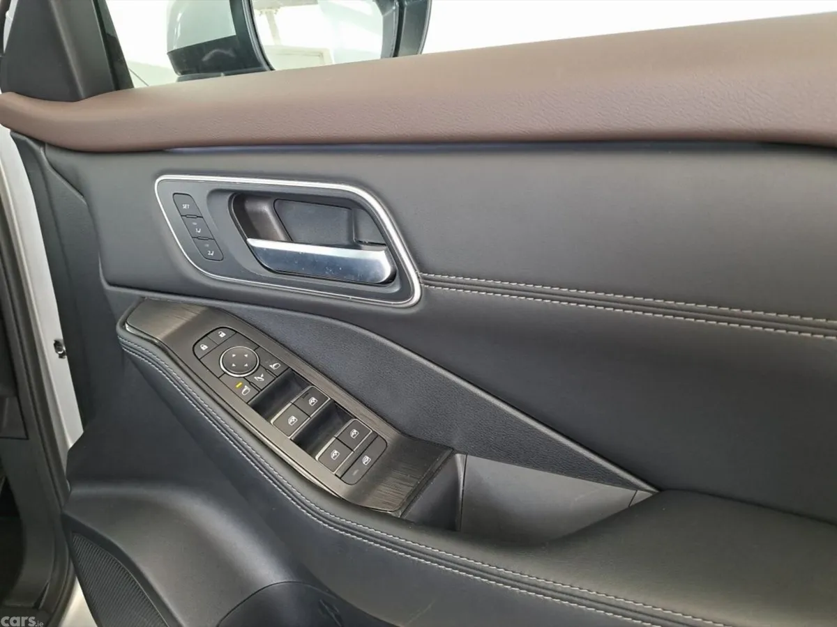 Nissan X-Trail SUV, Petrol Hybrid, 2024, Silver