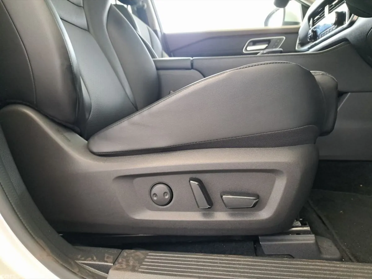 Nissan X-Trail SUV, Petrol Hybrid, 2024, Silver