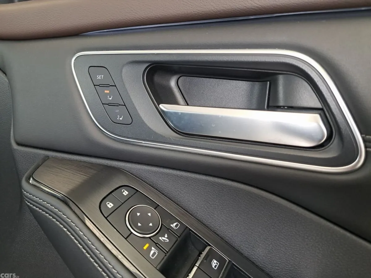 Nissan X-Trail SUV, Petrol Hybrid, 2024, Silver