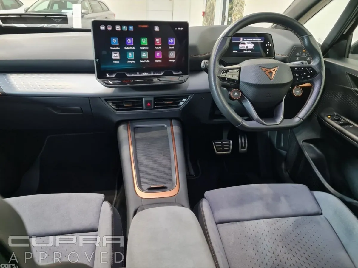 Cupra Born Estate, Electric, 2025, Black