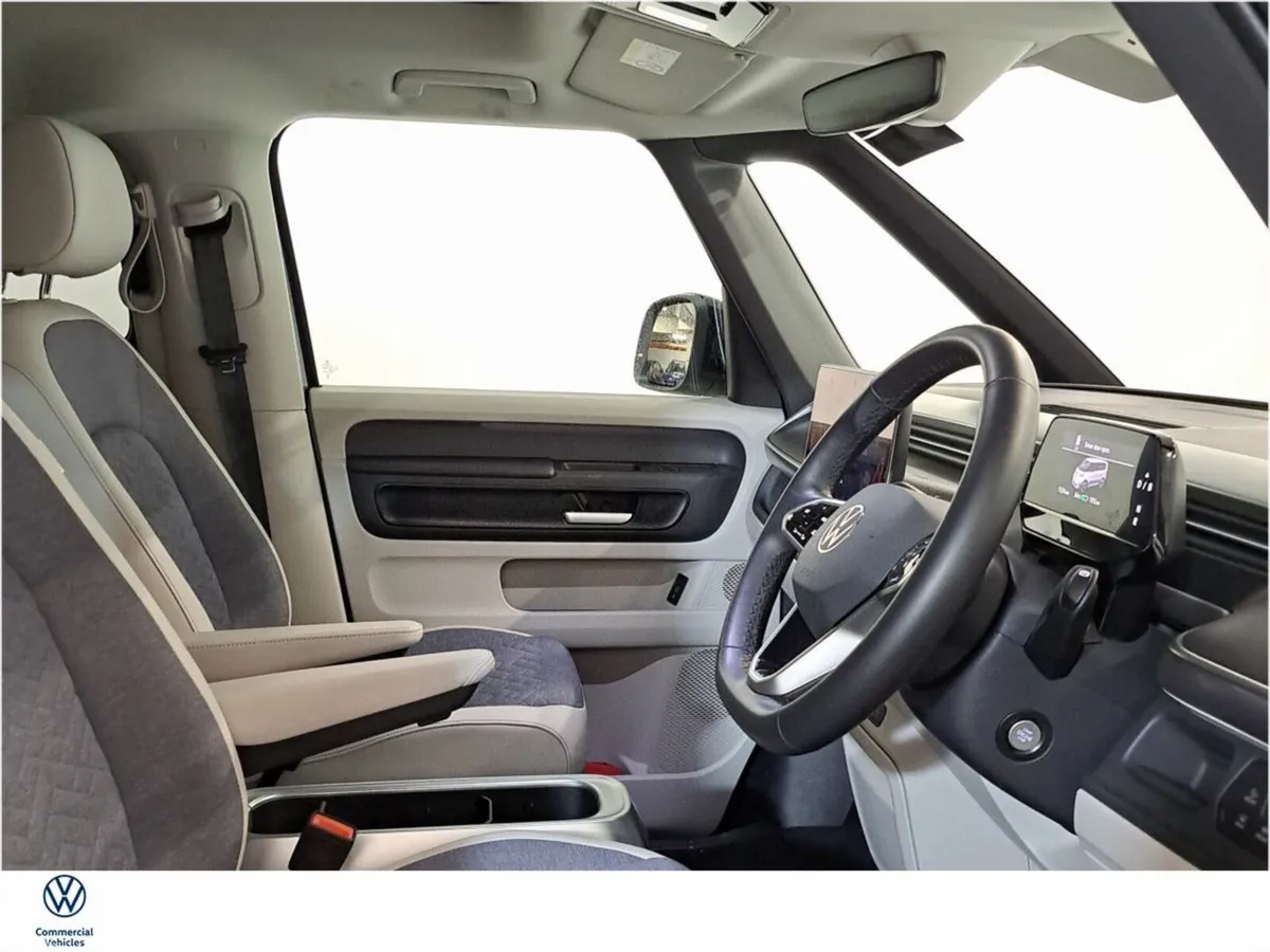 Volkswagen ID.Buzz MPV, Electric, 2026, Blue