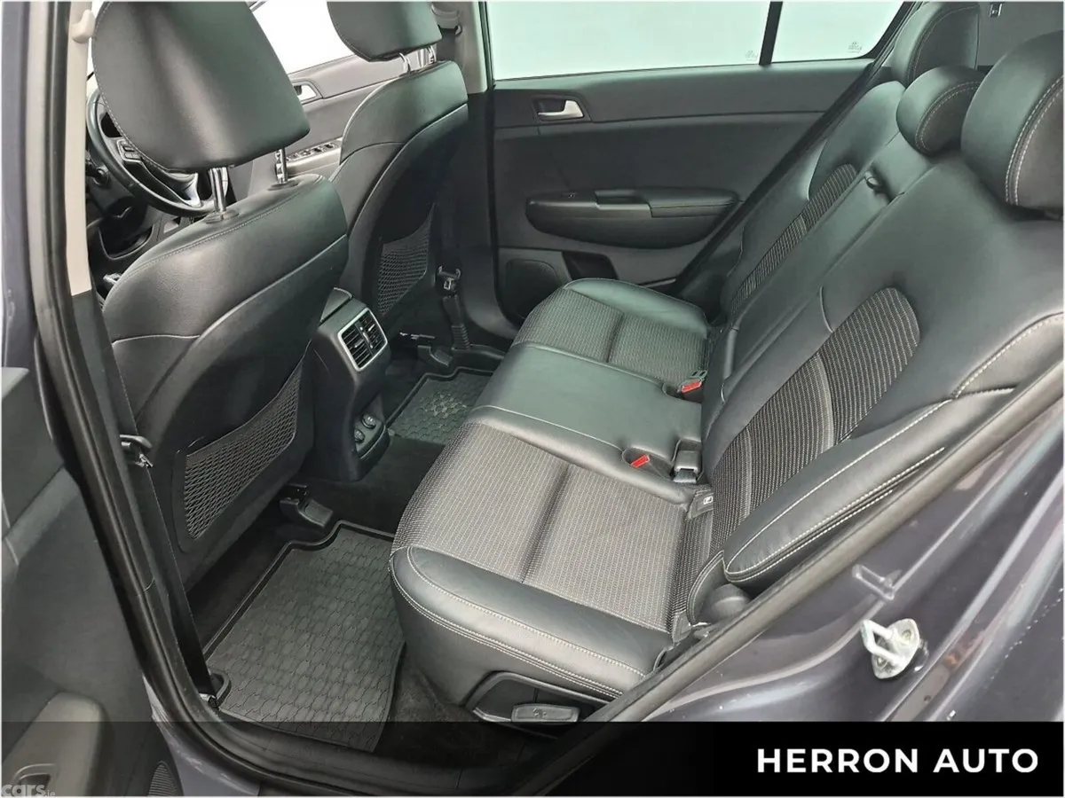 Kia Sportage SUV, Diesel, 2016, Grey