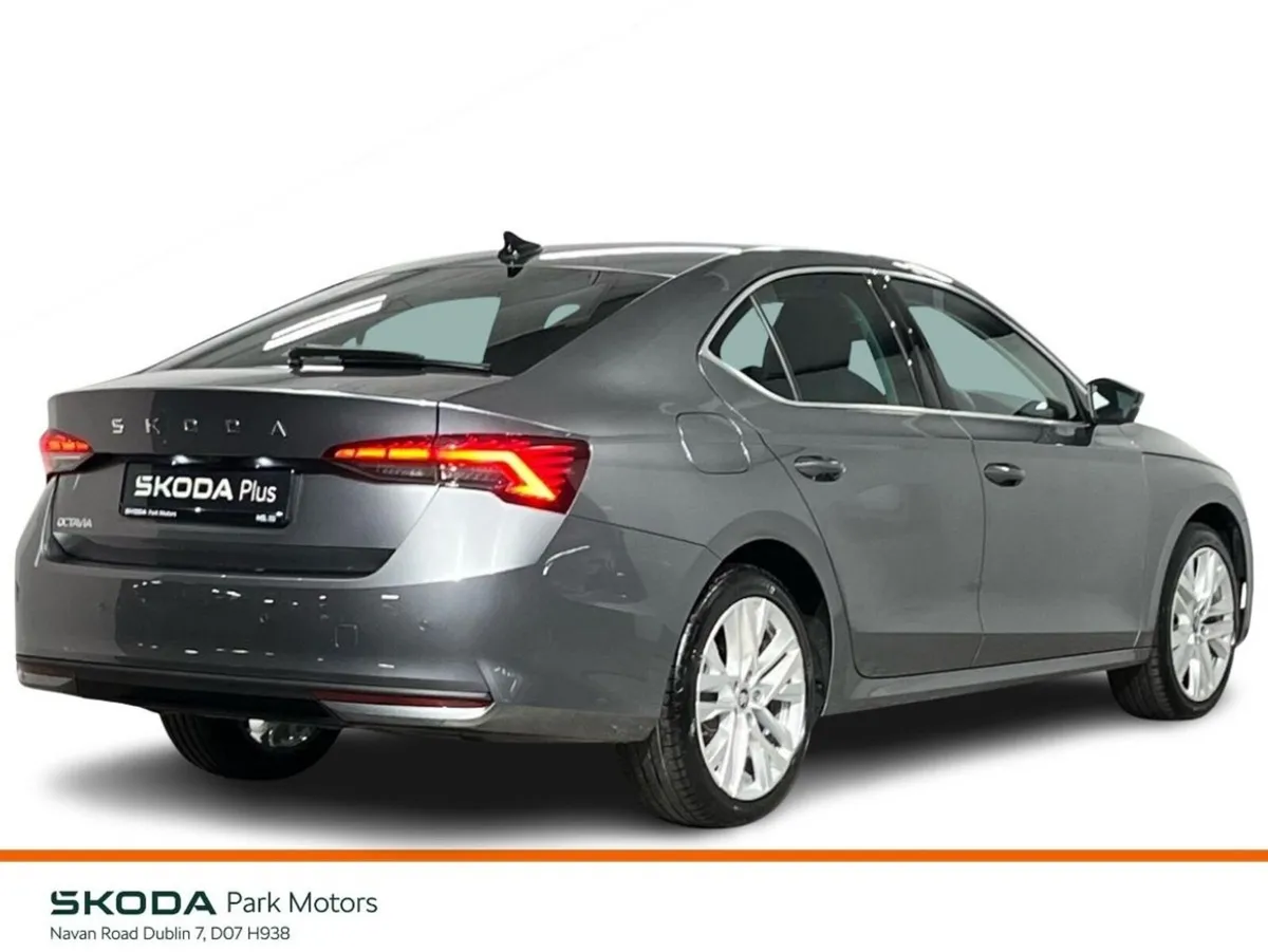 Skoda Octavia Saloon, Diesel, 2026, Grey