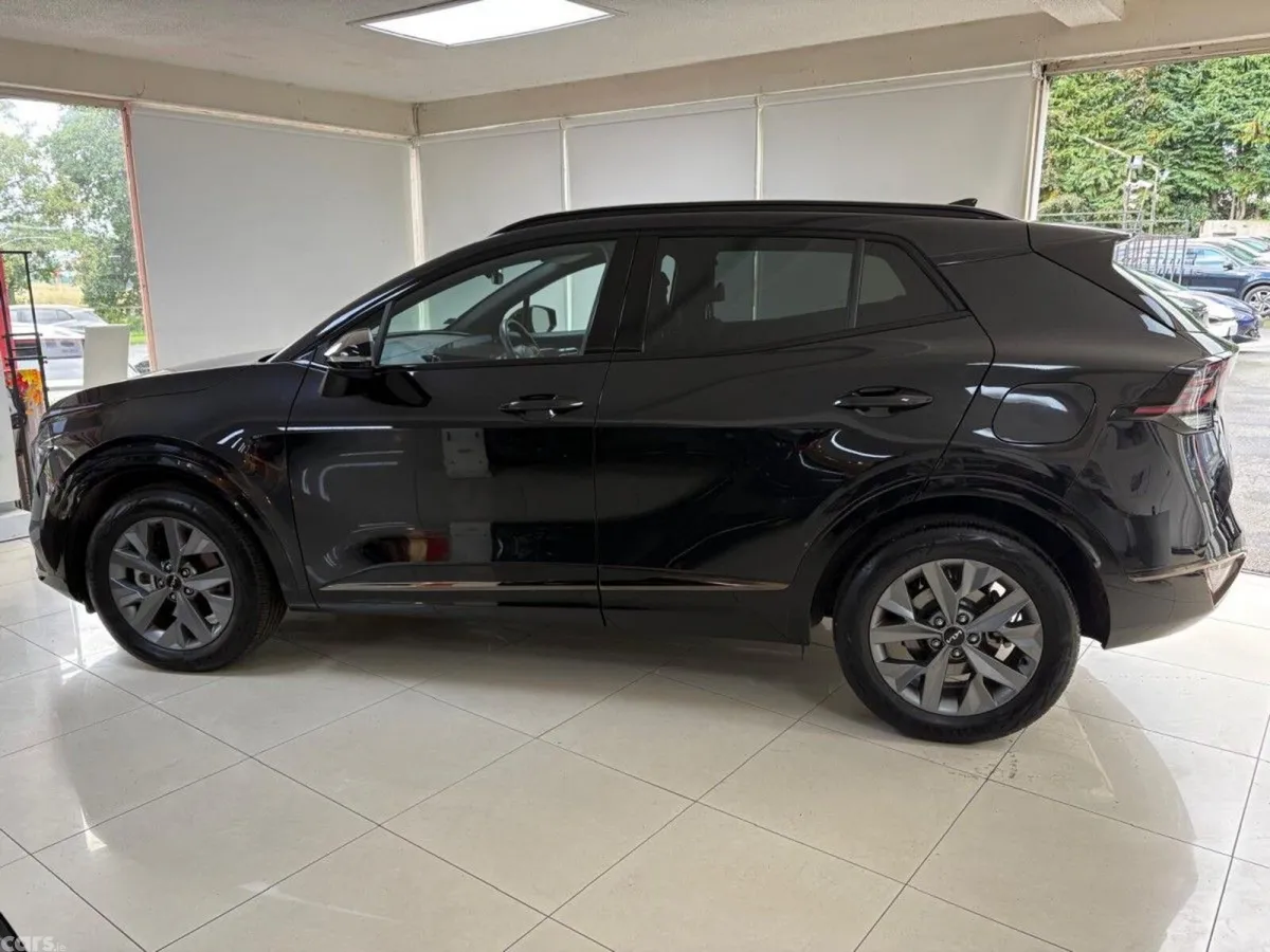 Kia Sportage SUV, Petrol Hybrid, 2025, Black