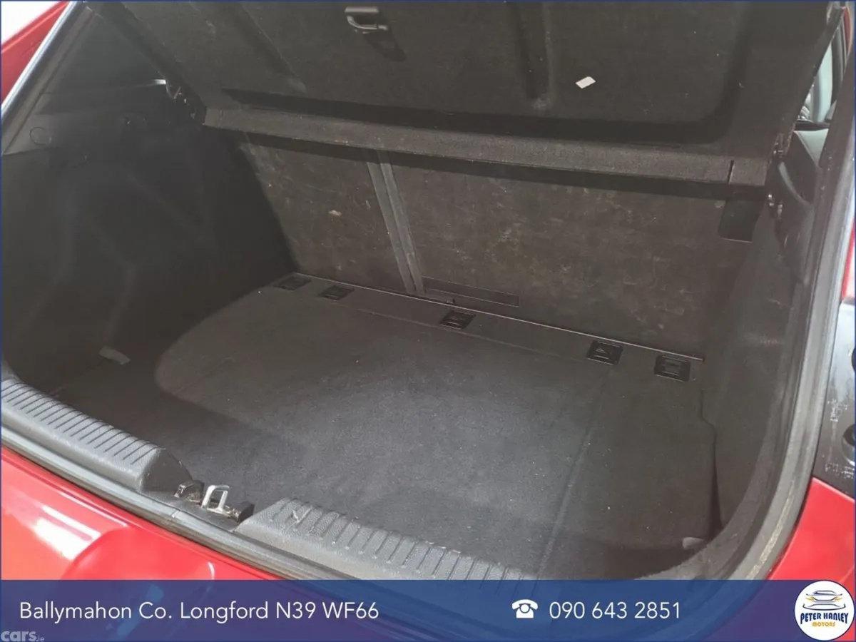 Hyundai i30 Hatchback, Petrol, 2015, Red