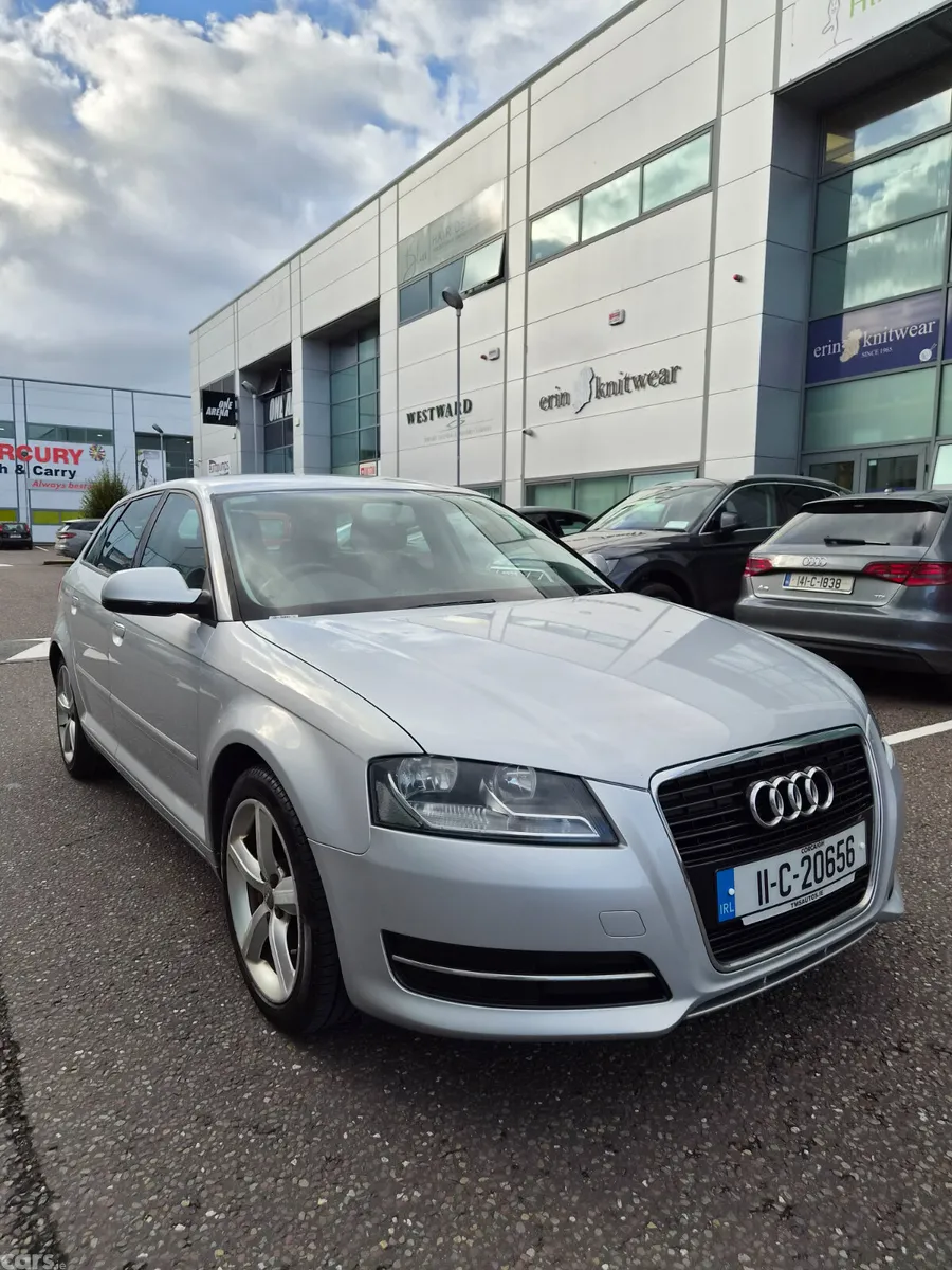 Audi A3 Hatchback, Petrol, 2011, Silver