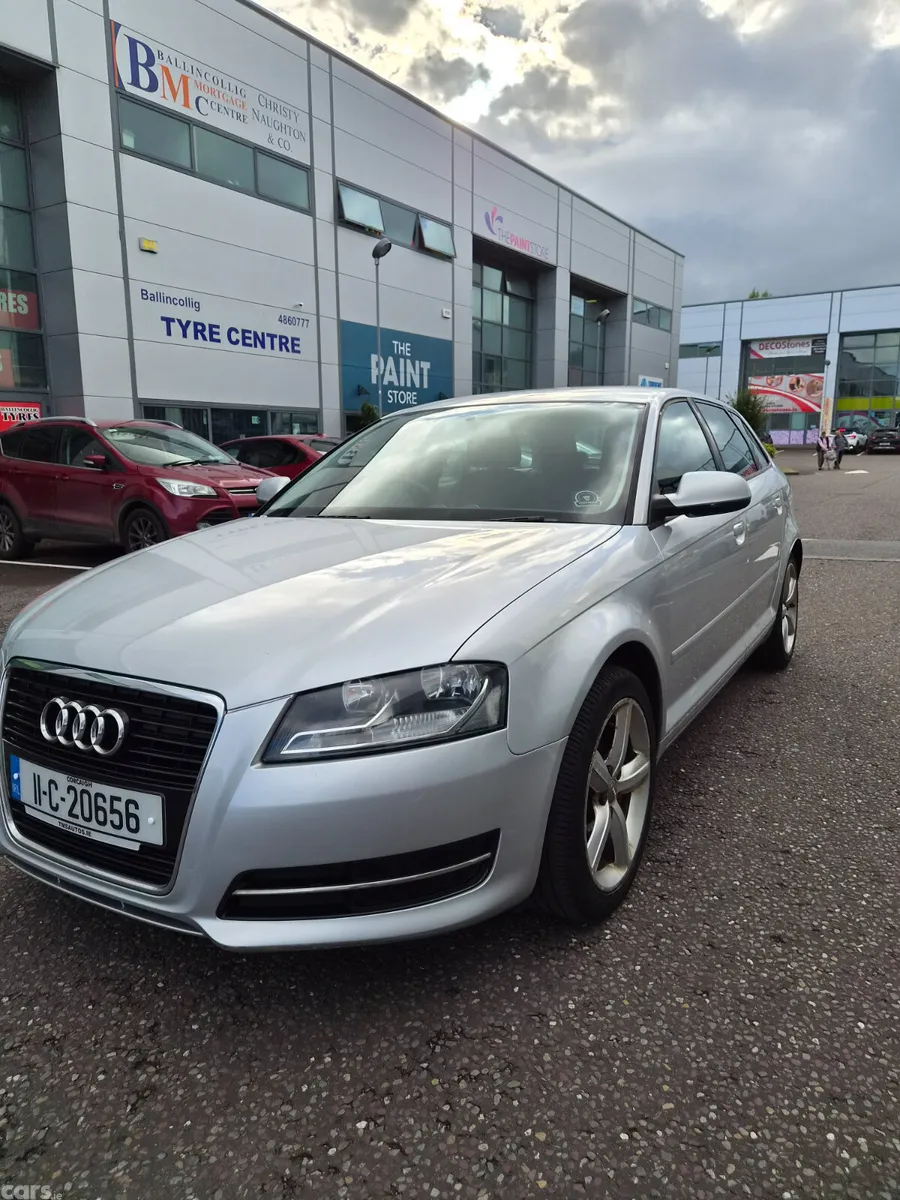 Audi A3 Hatchback, Petrol, 2011, Silver