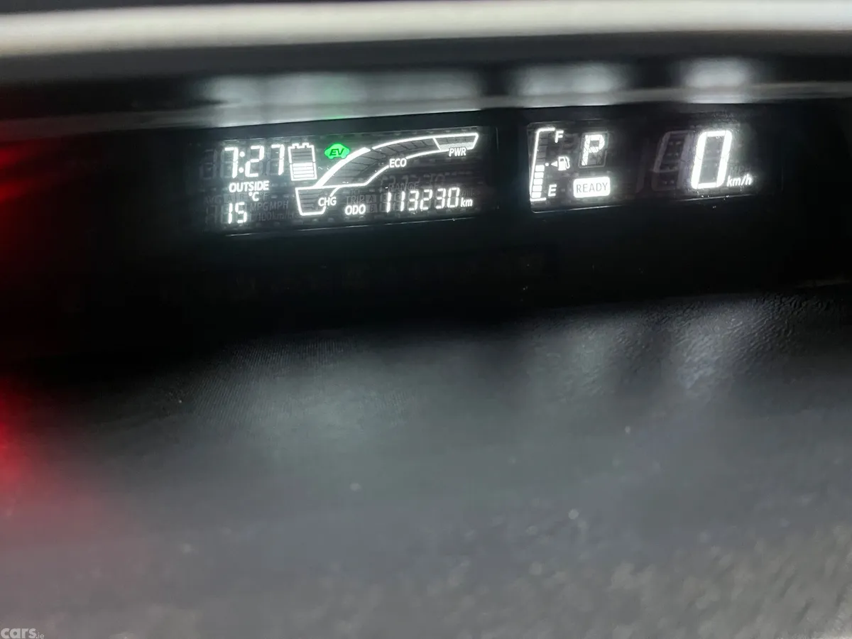Toyota Aqua Hatchback, Petrol Hybrid, 2015, Grey