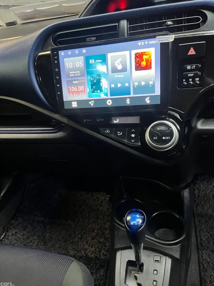 Toyota Aqua Hatchback, Petrol Hybrid, 2015, Grey