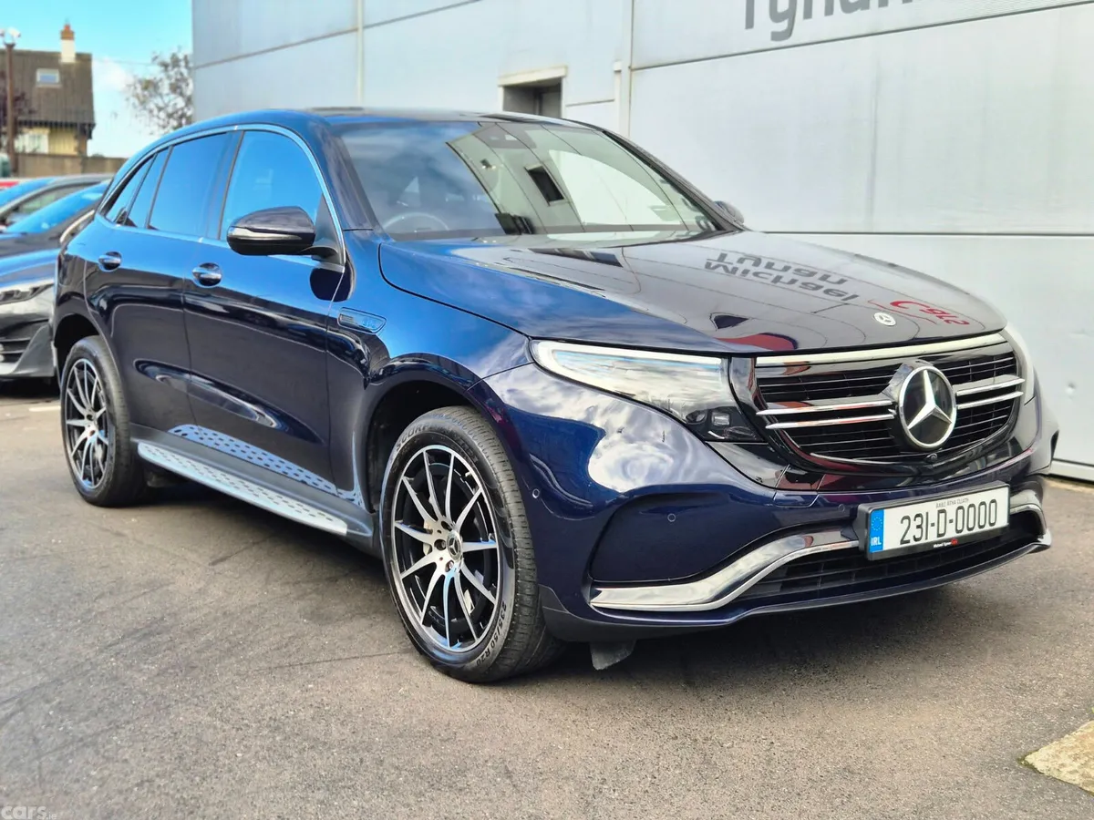 Mercedes-Benz AMG SUV, Electric, 2023, Blue