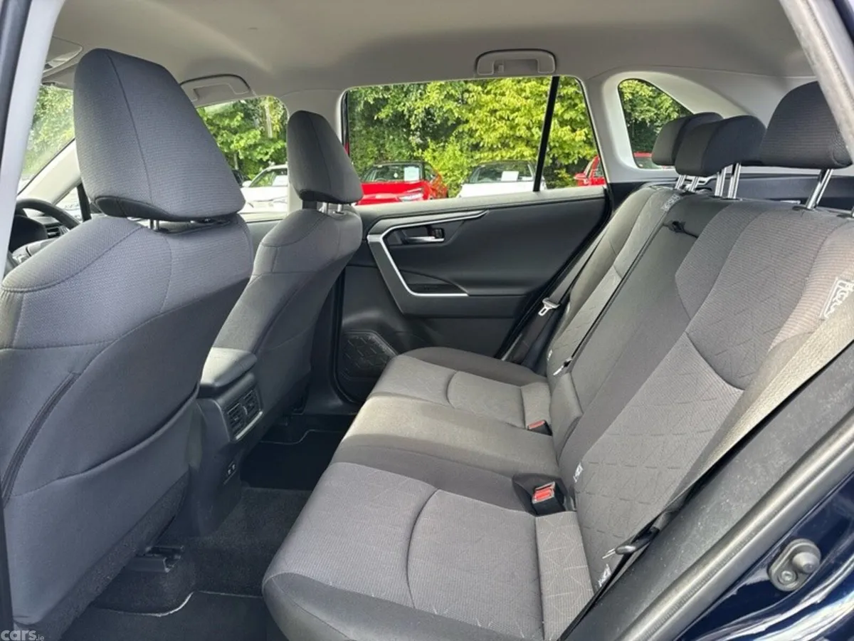 Toyota RAV4 SUV, Petrol Hybrid, 2021, Blue