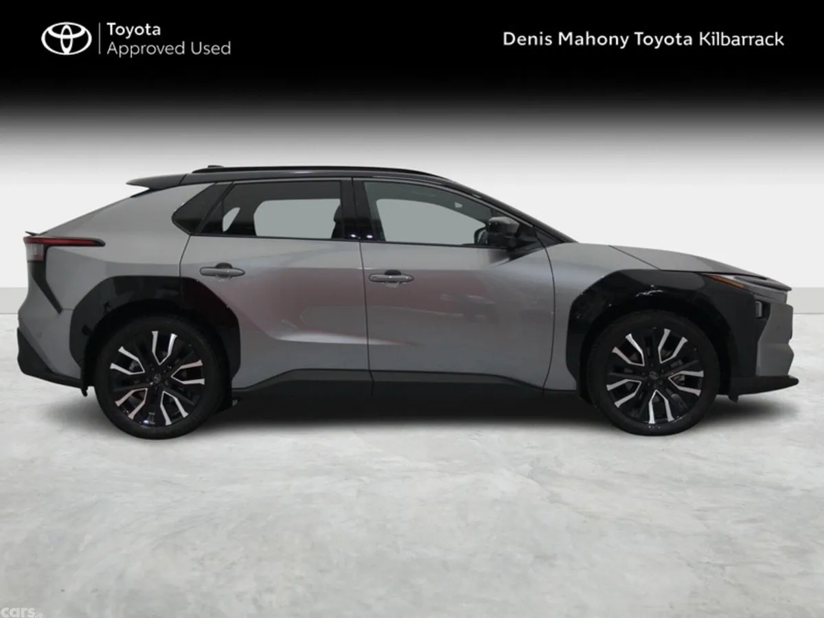 Toyota bZ4X Estate, Electric, 2026, Grey
