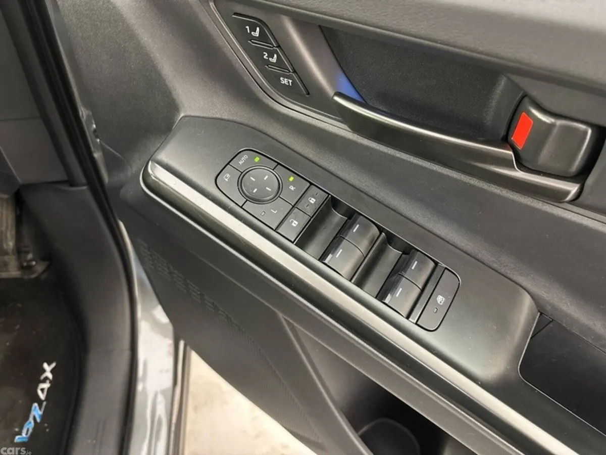 Toyota bZ4X Estate, Electric, 2026, Grey
