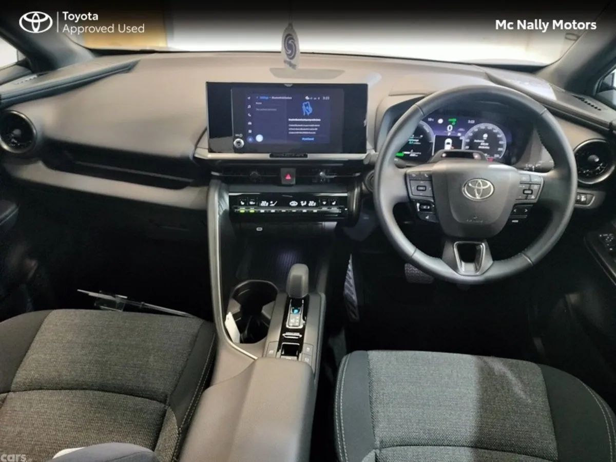 Toyota C-HR SUV, Petrol Hybrid, 2026, Grey