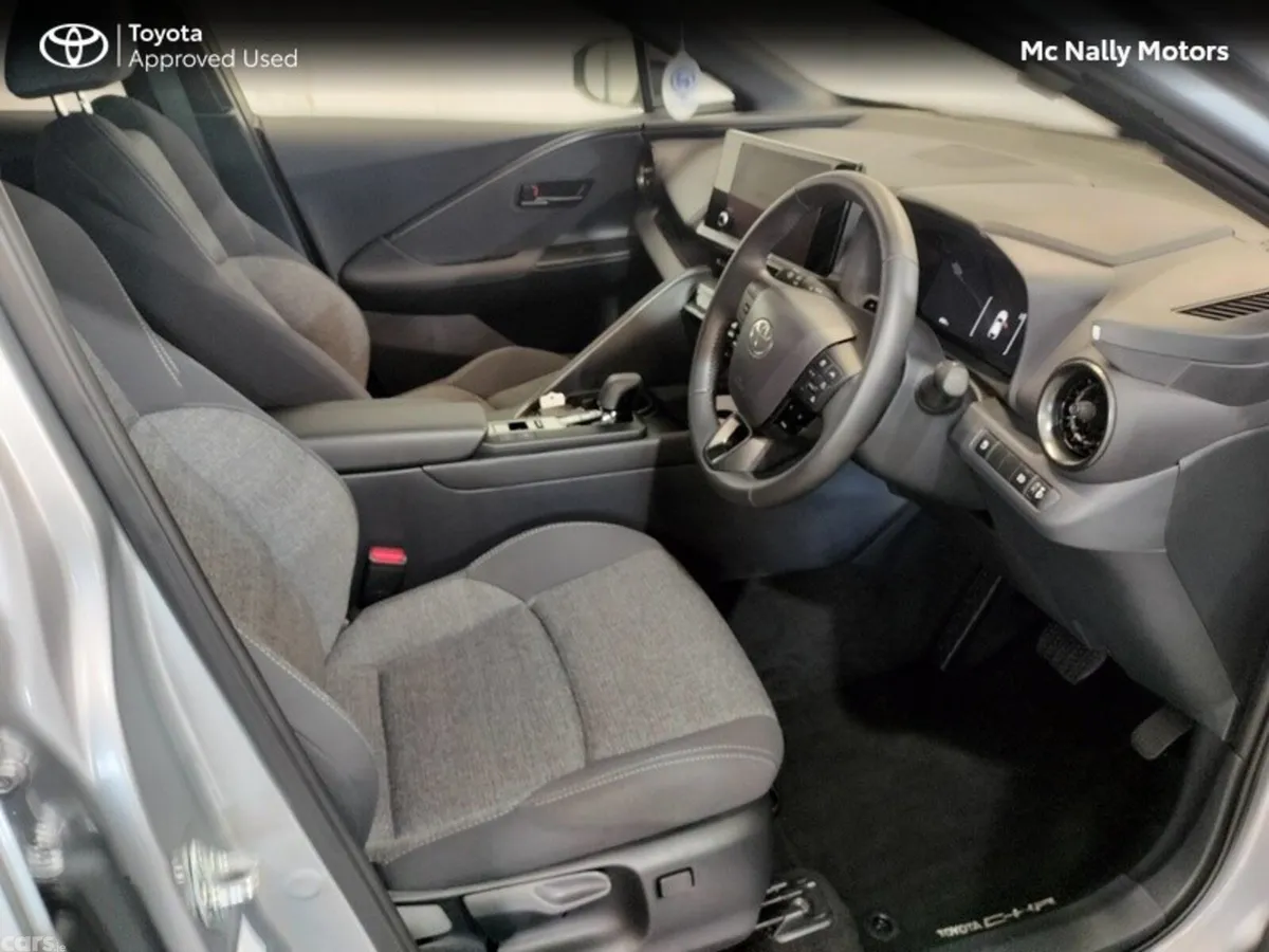 Toyota C-HR SUV, Petrol Hybrid, 2026, Grey