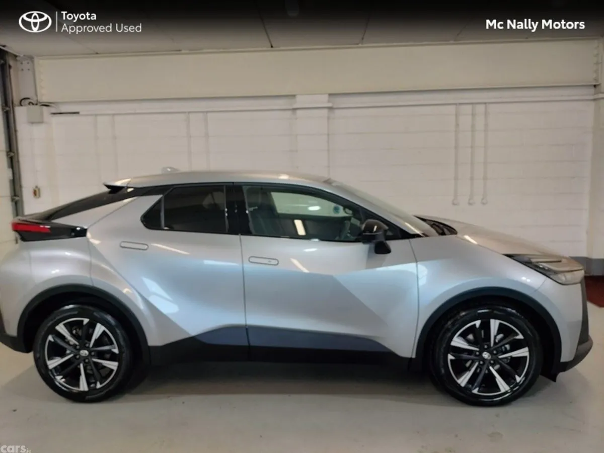 Toyota C-HR SUV, Petrol Hybrid, 2026, Grey