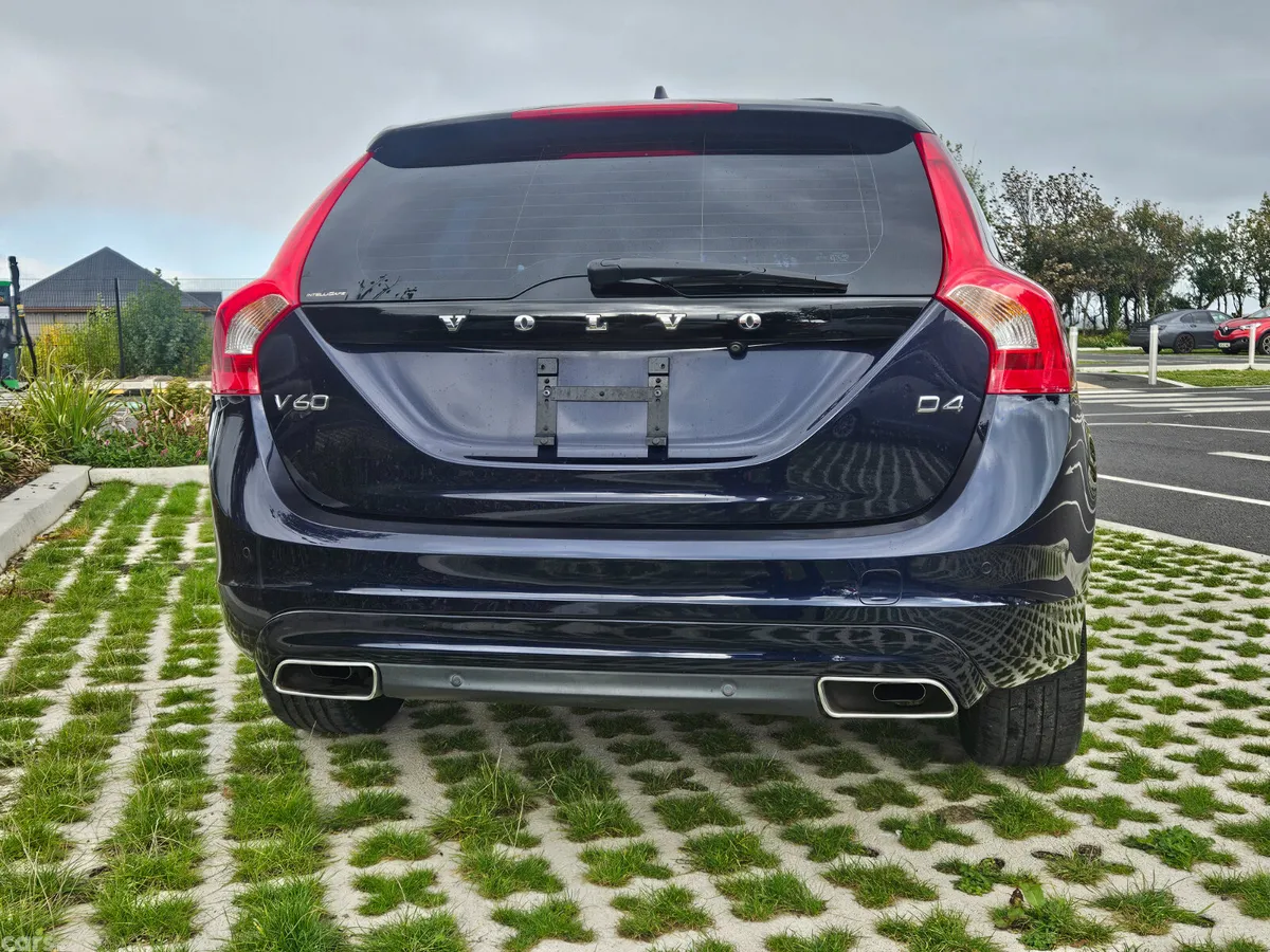 Volvo V60 Estate, Diesel, 2017, Blue