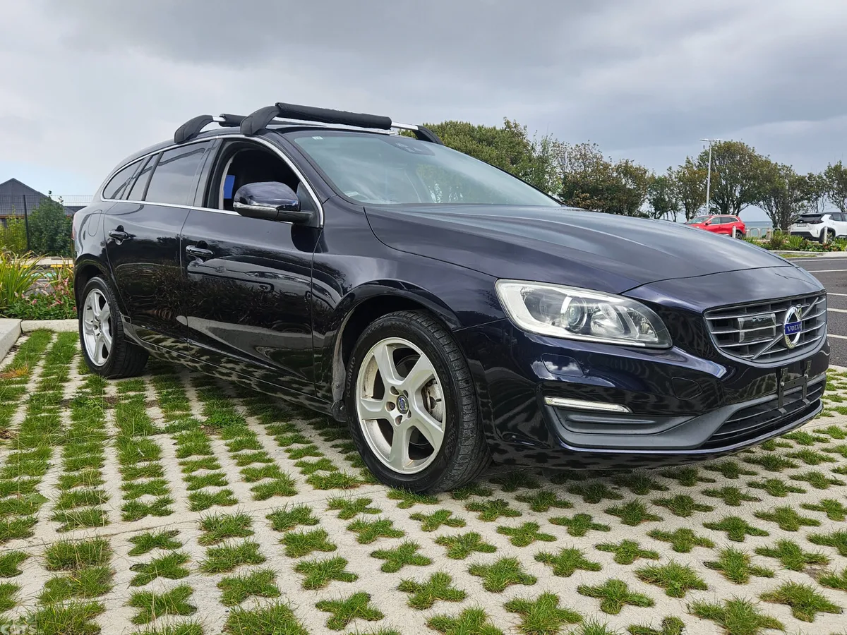 Volvo V60 Estate, Diesel, 2017, Blue