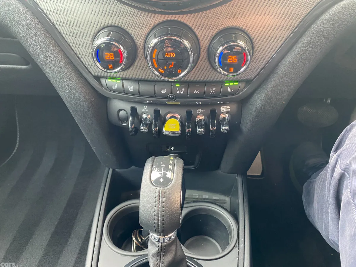 Mini Countryman Hatchback, Petrol Plug-in Hybrid, 2023, Red