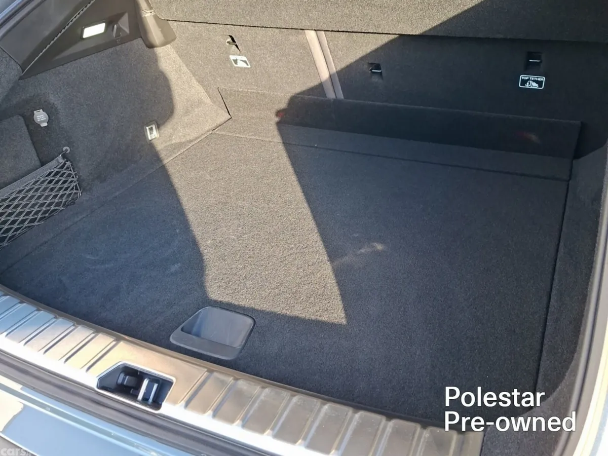 Polestar 4 Hatchback, Electric, 2026, Grey