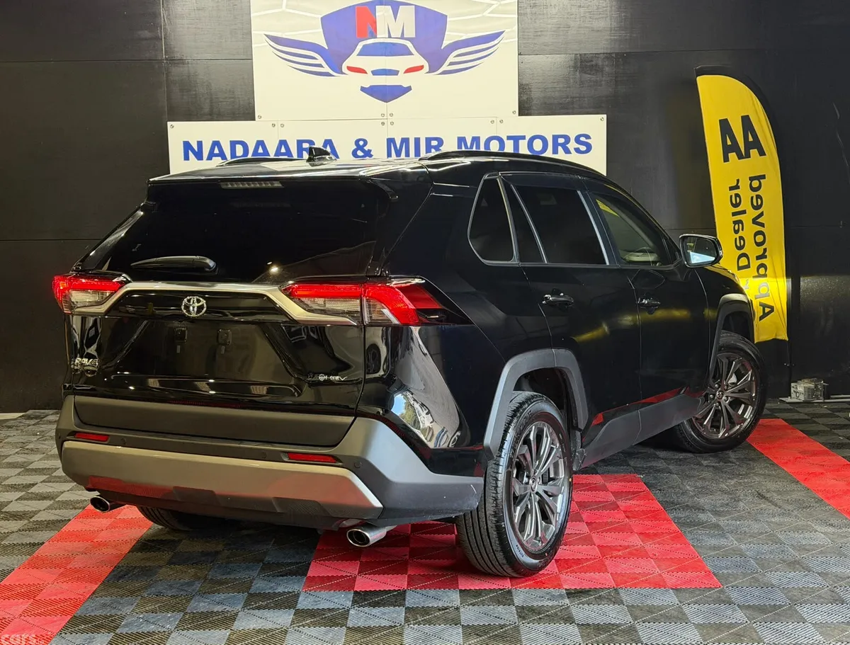 Toyota RAV4 SUV, Petrol Hybrid, 2025, Black