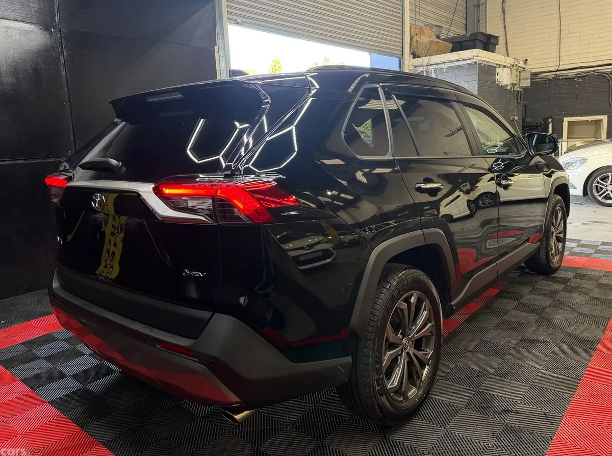 Toyota RAV4 SUV, Petrol Hybrid, 2025, Black