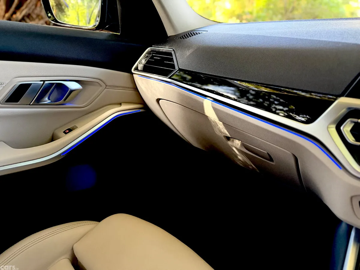 BMW 3-Series Saloon, Diesel, 2021, Black