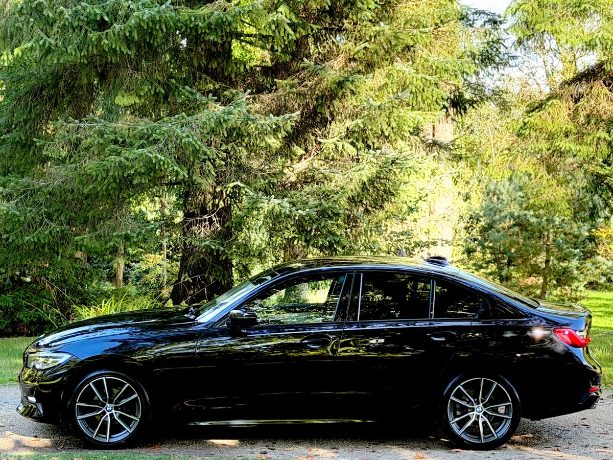 BMW 3-Series Saloon, Diesel, 2021, Black