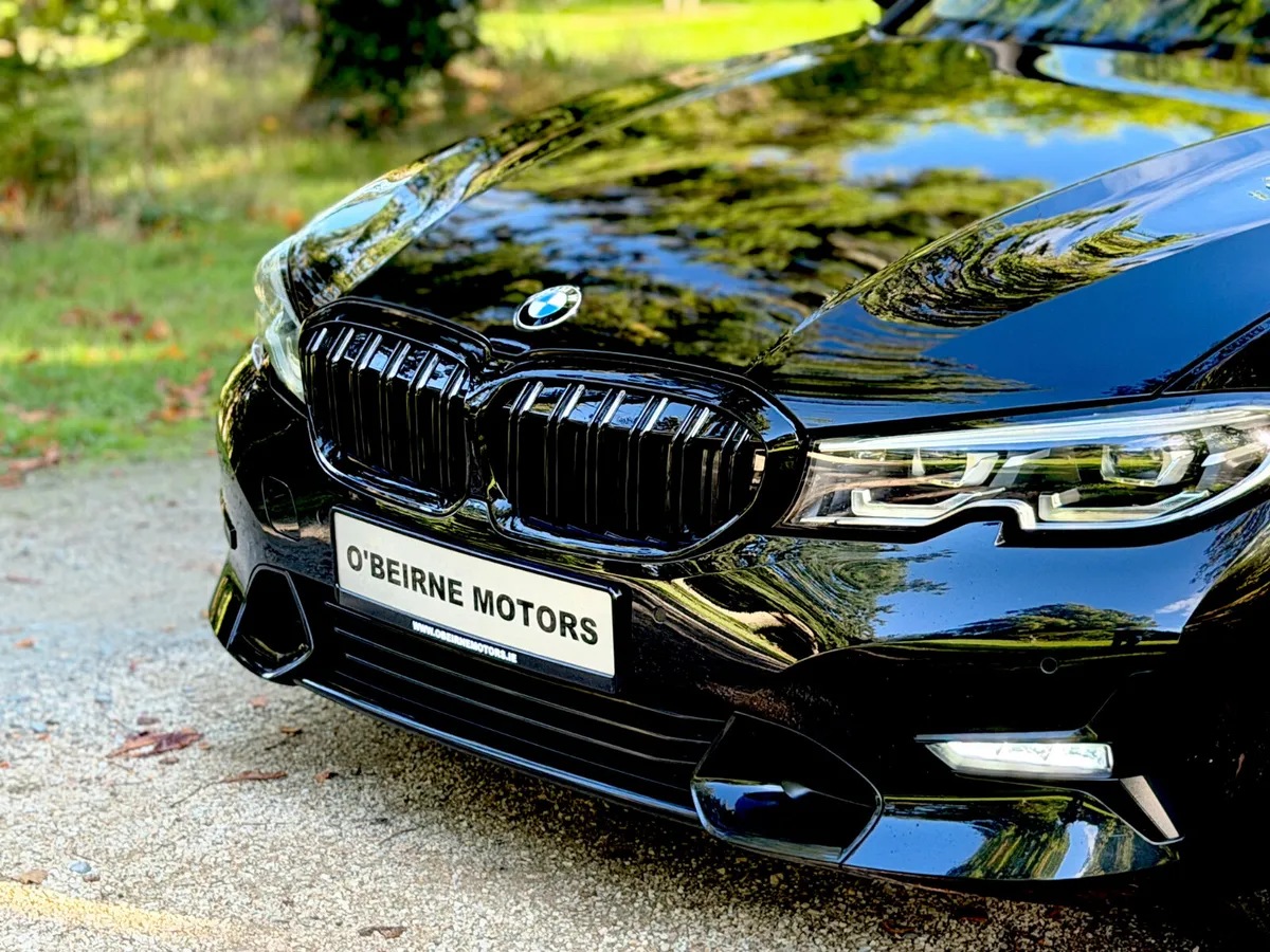 BMW 3-Series Saloon, Diesel, 2021, Black