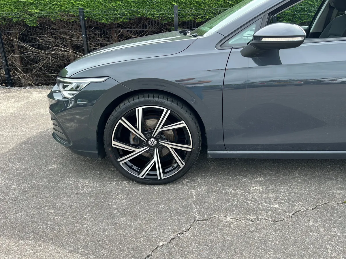 Volkswagen Golf Hatchback, Petrol, 2024, Grey