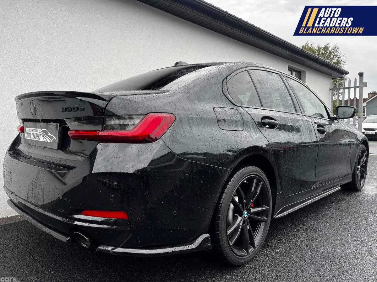 BMW 3-Series Saloon, Petrol Plug-in Hybrid, 2023, Black