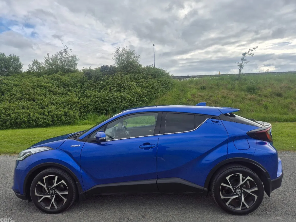 Toyota C-HR Hatchback, Petrol Hybrid, 2020, Blue