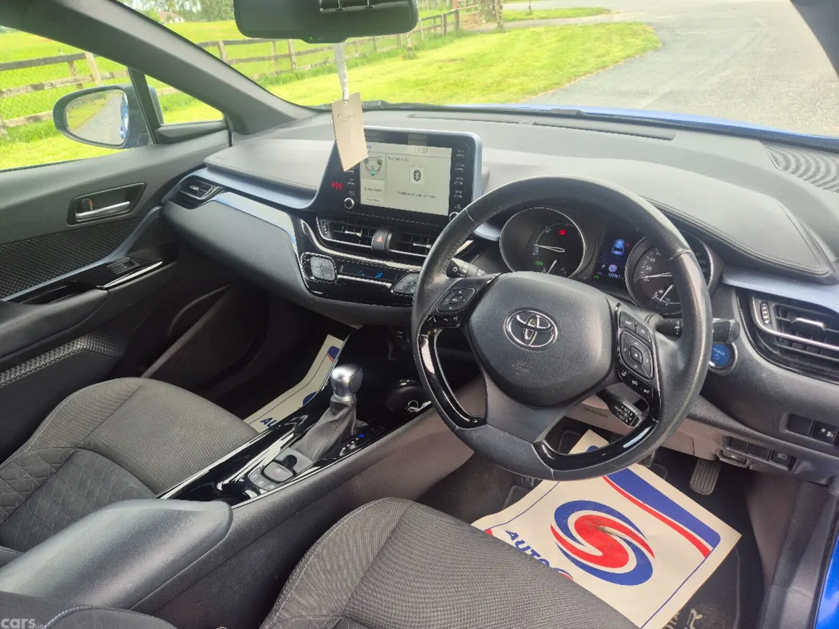 Toyota C-HR Hatchback, Petrol Hybrid, 2020, Blue