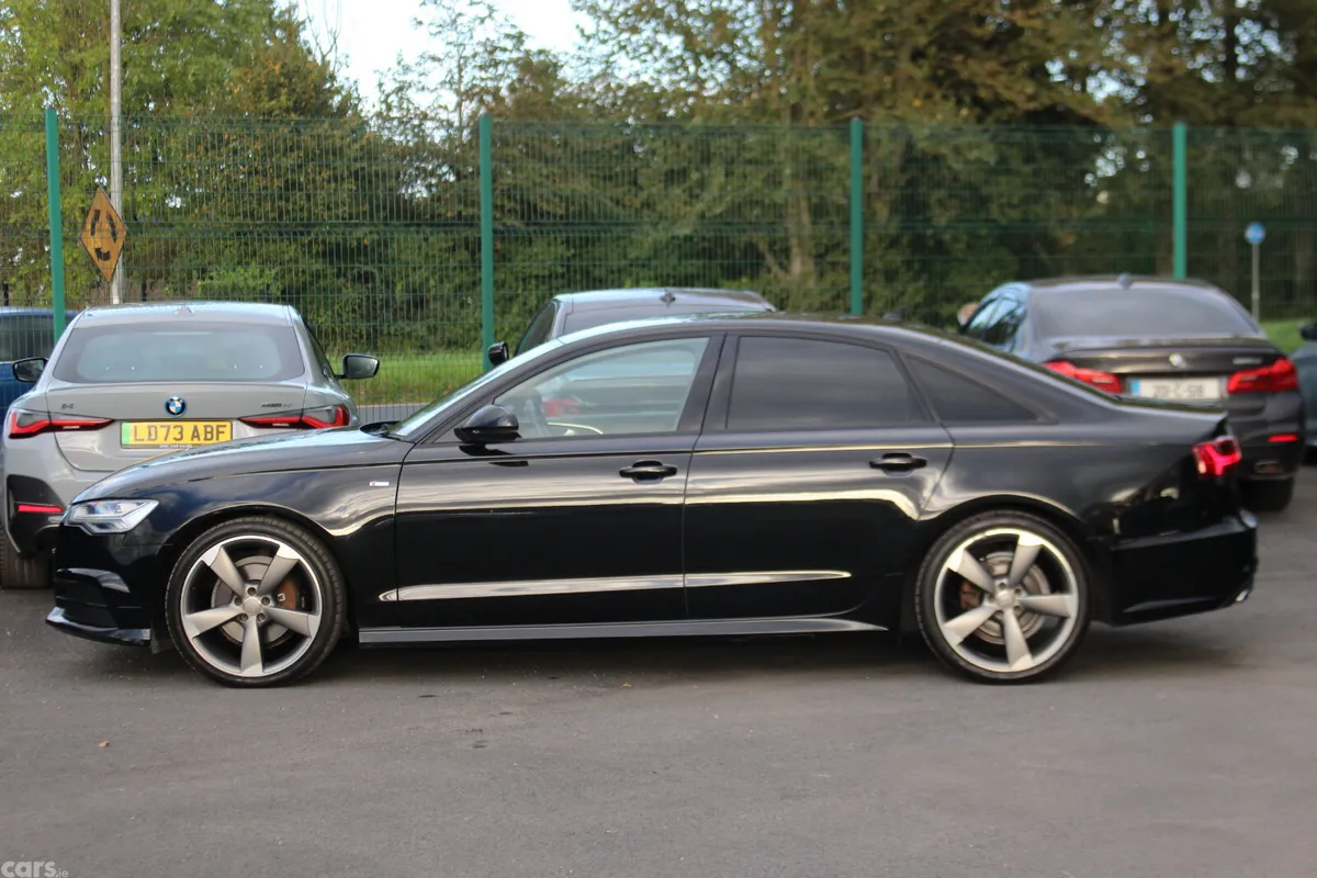 Audi A6 Saloon, Diesel, 2016, Black