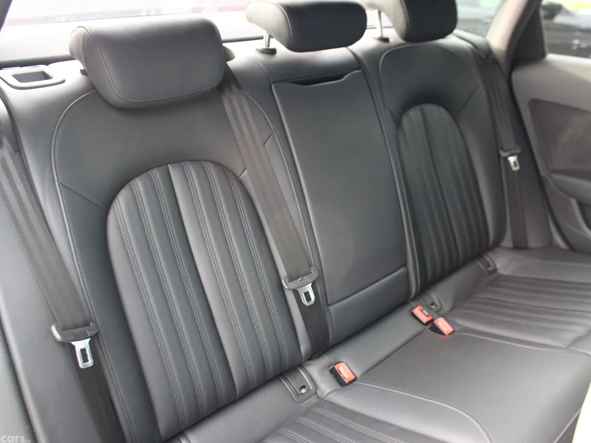 Audi A6 Saloon, Diesel, 2016, Black