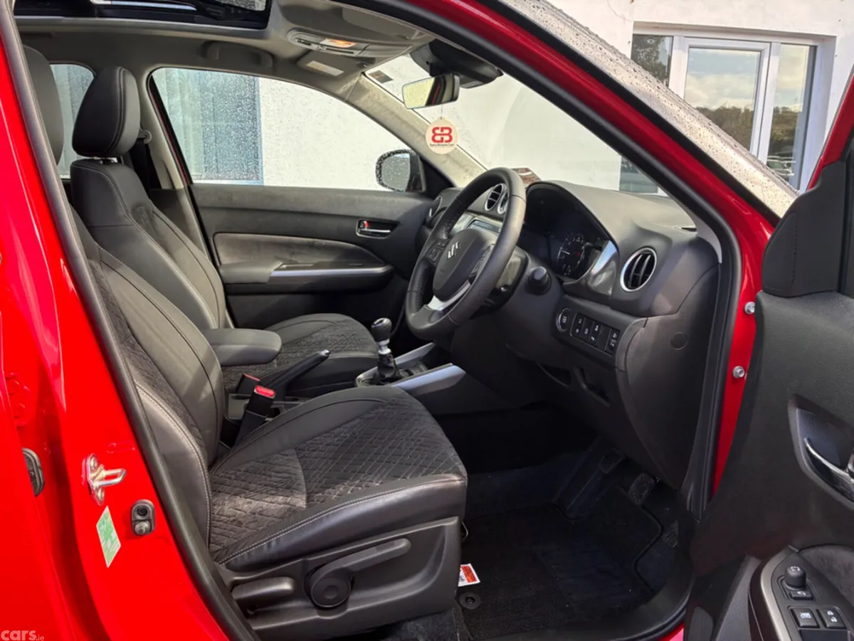 Suzuki Vitara Hatchback, Petrol Hybrid, 2026, Red