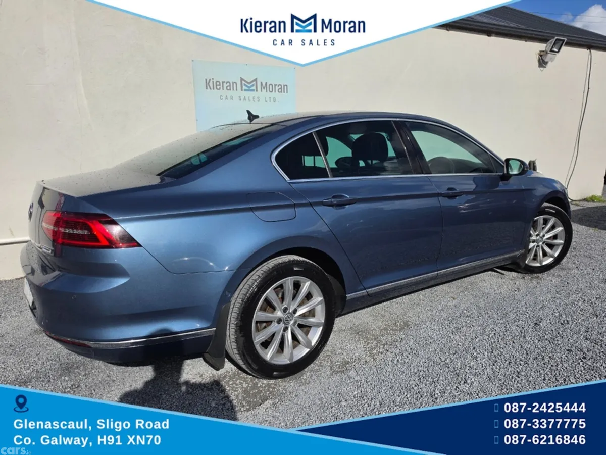 Volkswagen Passat Saloon, Diesel, 2017, Blue