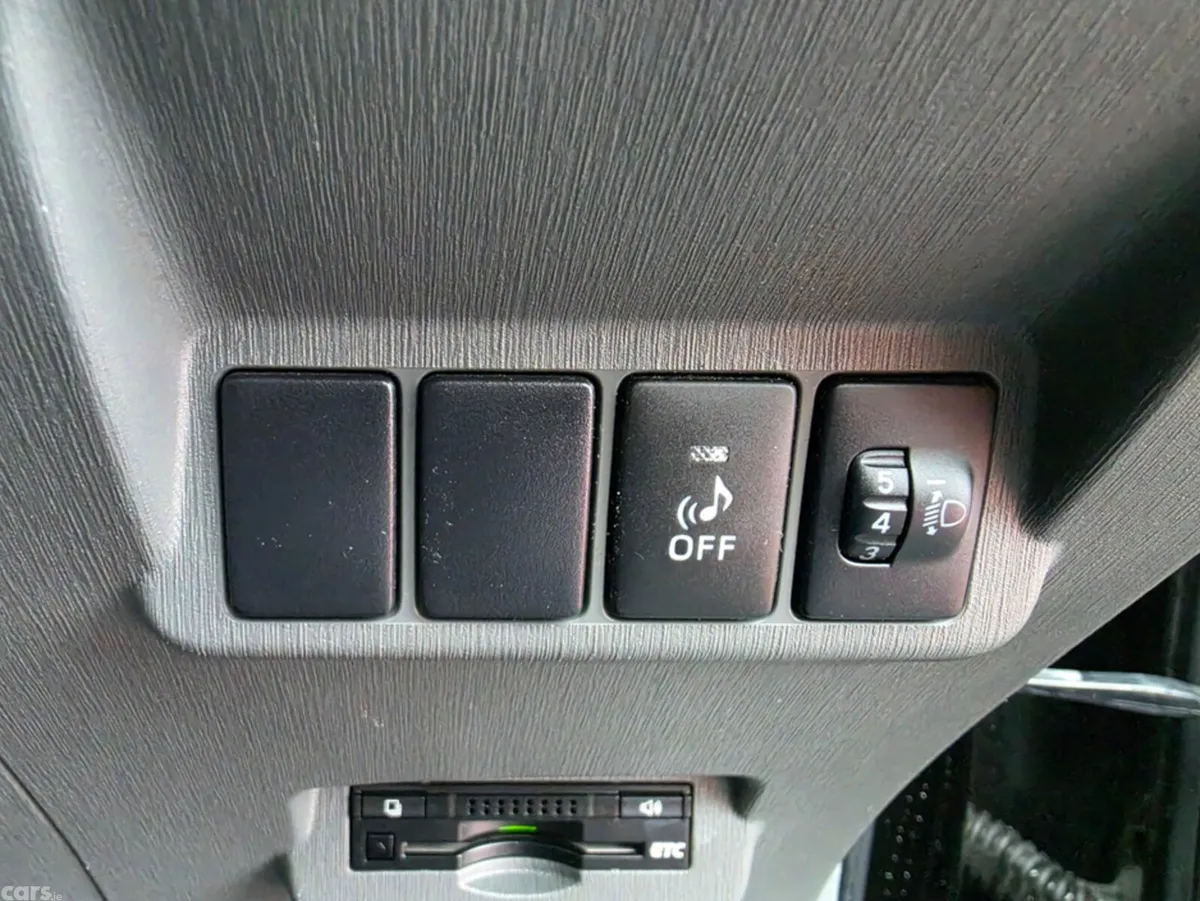 Toyota Prius MPV, Petrol Hybrid, 2013, Black