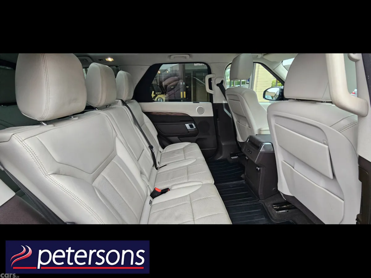 Land Rover Discovery Estate, Diesel, 2017, Black